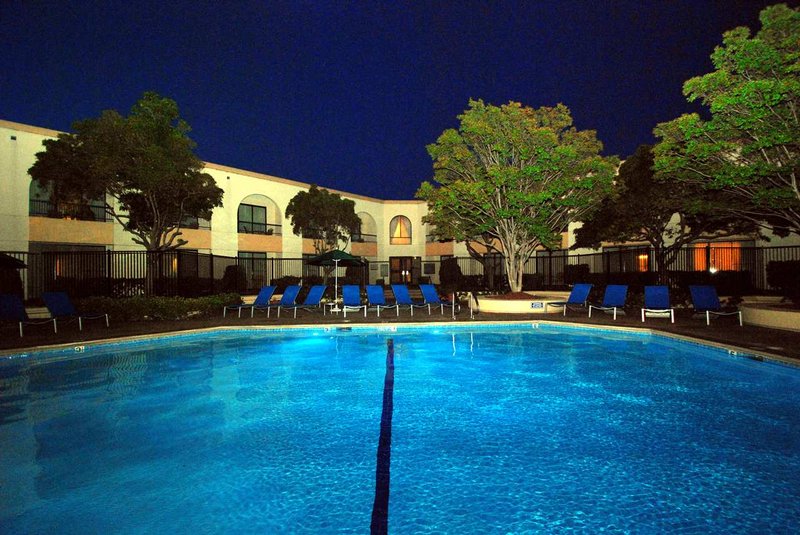 Doubletree By Hilton Hotel Newark-Fremont - Newark, CA