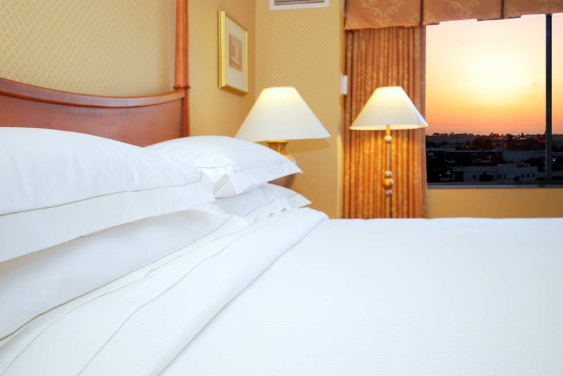 Doubletree By Hilton Hotel Newark-Fremont - Newark, CA