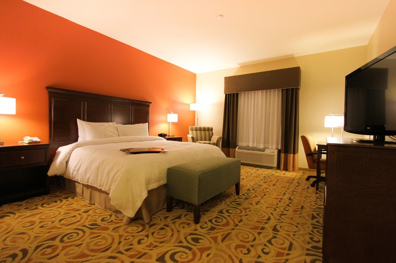 Hampton Inn & Suites Ocala - Ocala, FL