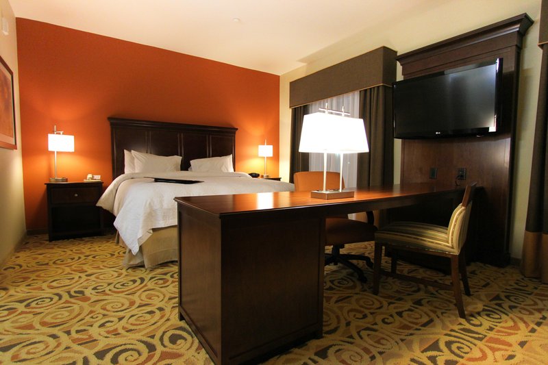 Hampton Inn & Suites Ocala - Ocala, FL