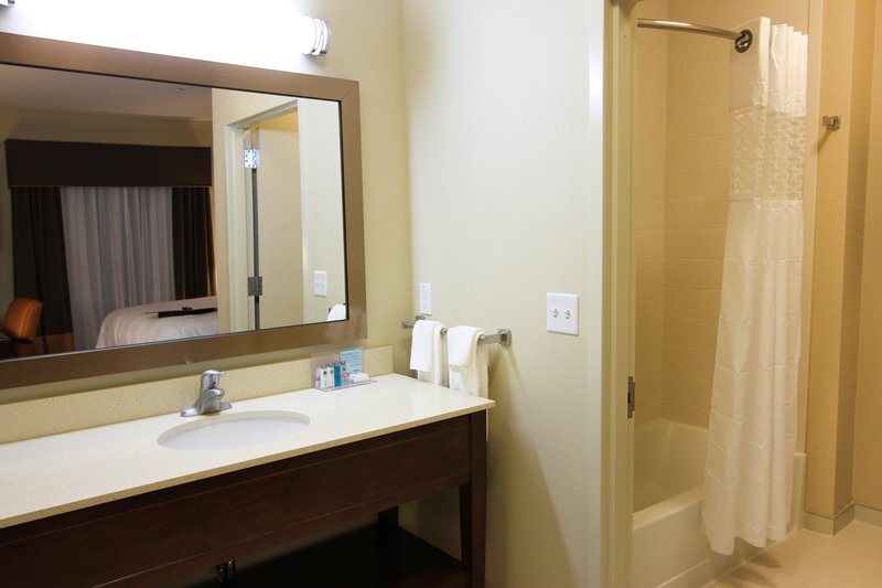 Hampton Inn & Suites Ocala - Ocala, FL