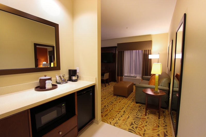 Hampton Inn & Suites Ocala - Ocala, FL