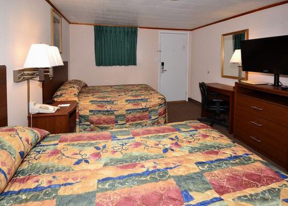 Econo Lodge - Bellefonte, PA