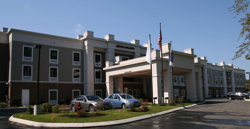 Hampton Inn - Lenox, MA