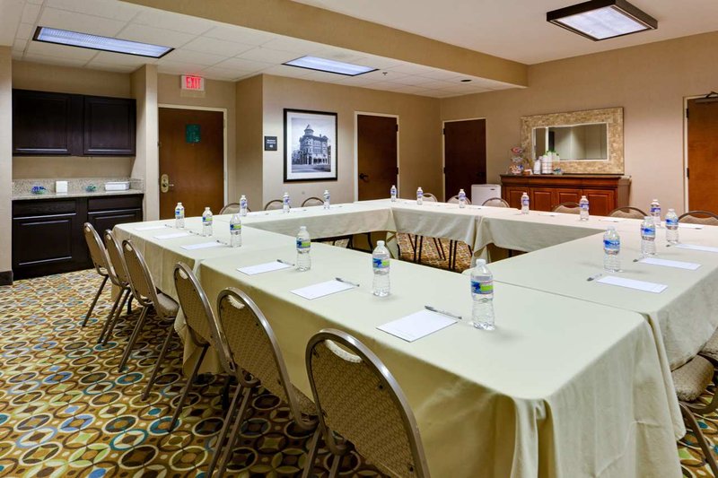 Hampton Inn Staunton - Staunton, VA