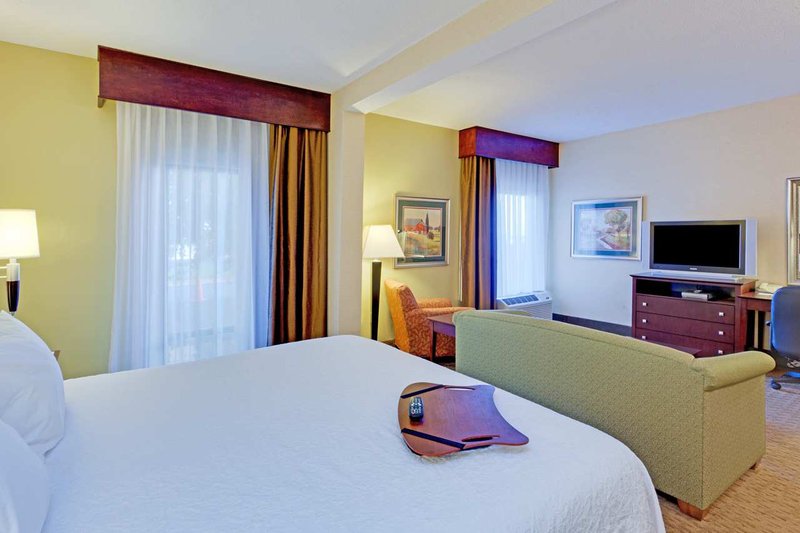 Hampton Inn Staunton - Staunton, VA