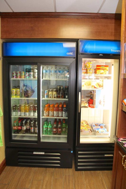 Hampton Inn & Suites Sandusky/Milan - Milan, OH