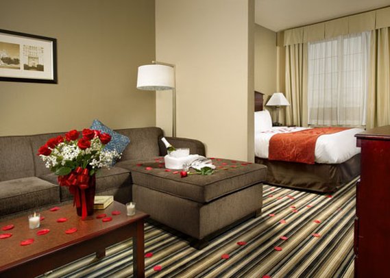 Radisson Hotel Waco - Waco, TX