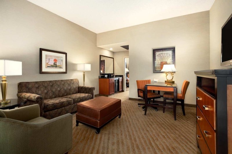 EMBASSY SUITES-BREA - Brea, CA