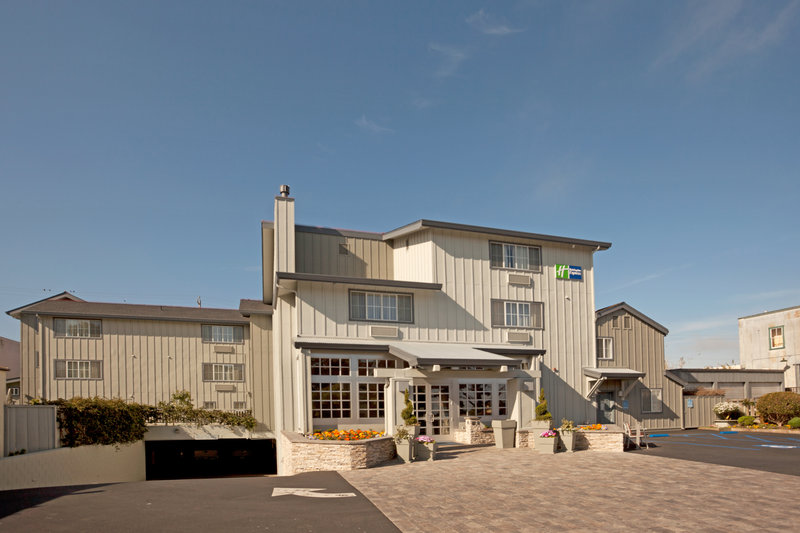 Holiday Inn Express-Monterey - Monterey, CA