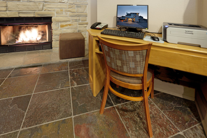Holiday Inn Express-Monterey - Monterey, CA