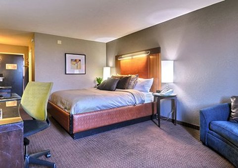 Clarion Hotel Airport/Graceland Area - Memphis, TN