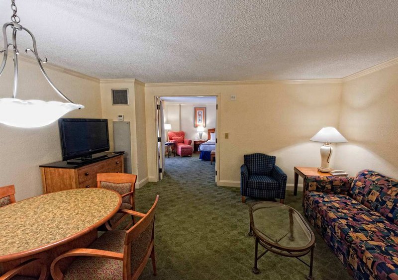 Hilton-Naples - Naples, FL