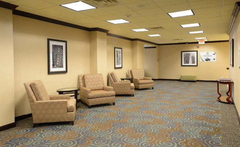 Holiday Inn CHICAGO OAKBROOK - Villa Park, IL