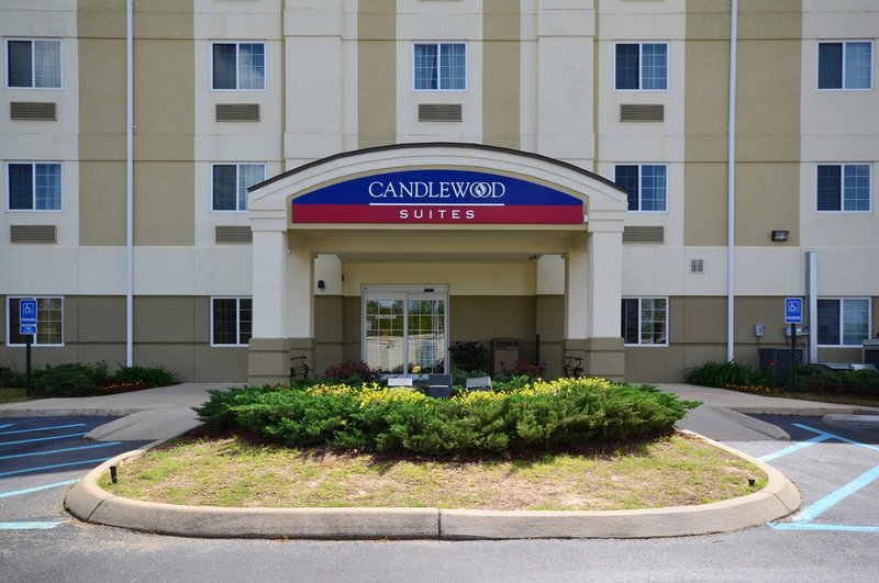 Candlewood Suites Pearl - Pearl, MS