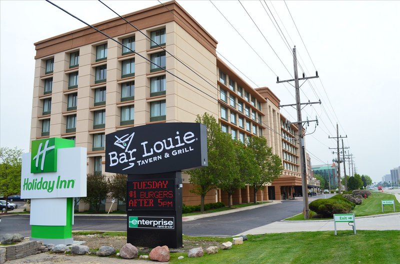Holiday Inn CHICAGO OAKBROOK - Villa Park, IL