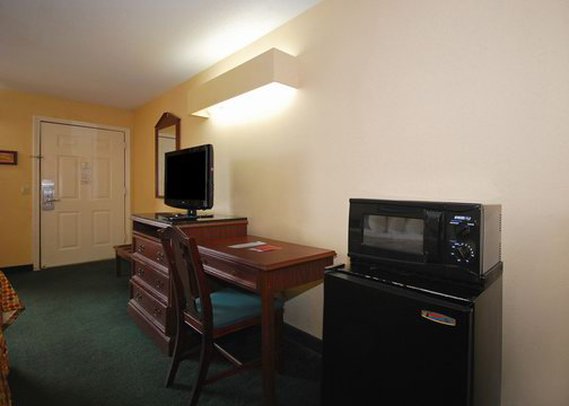 Quality Inn - Selma, AL