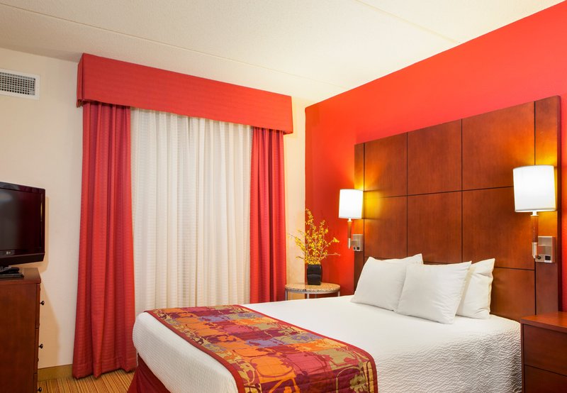 Residence Inn by Marriott Newport News Airport - Newport News, VA