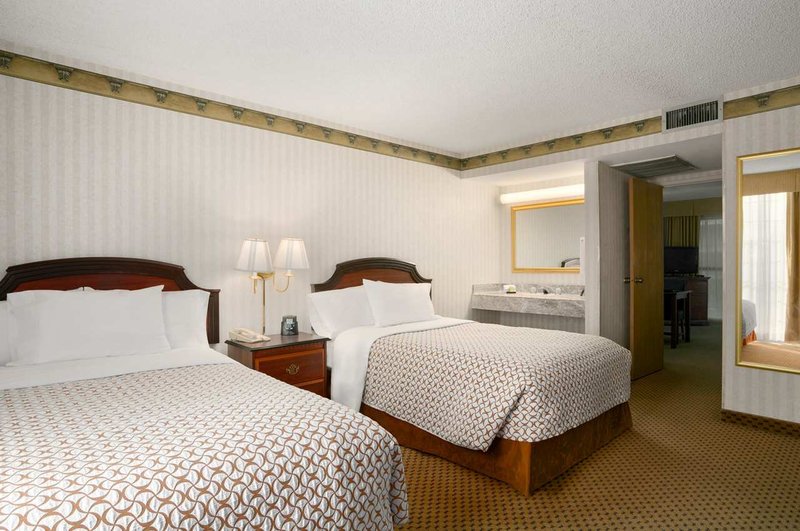 Embassy Suites By Hilton Arcadia Pasadena Area - Arcadia, CA