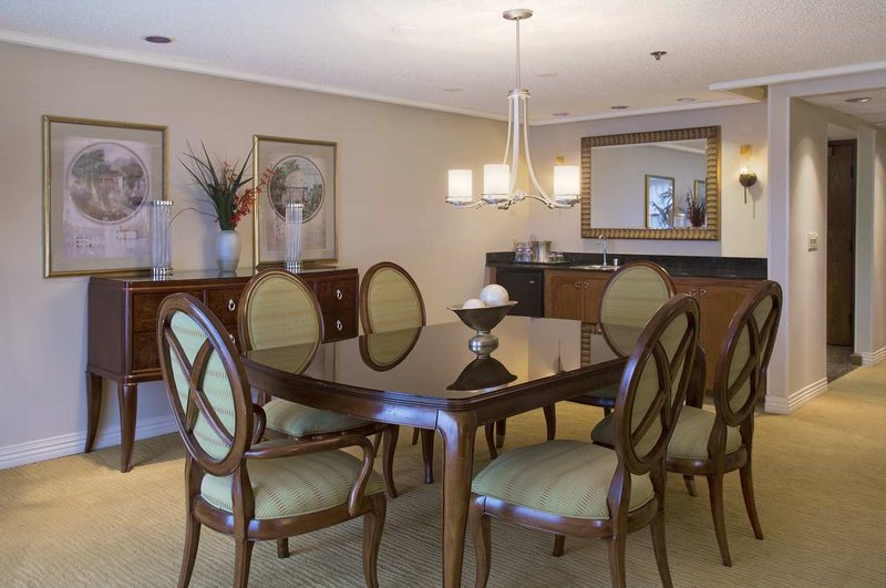 Hilton-Bellevue - Bellevue, WA