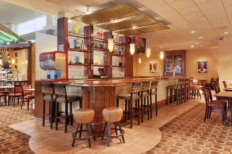 Doubletree By Hilton Hotel Newark-Fremont - Newark, CA