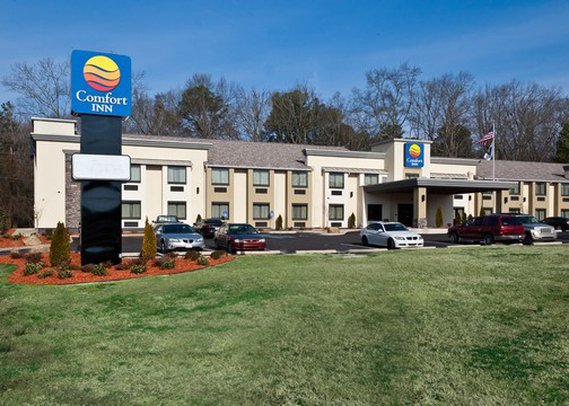 Comfort Inn - Tupelo, MS