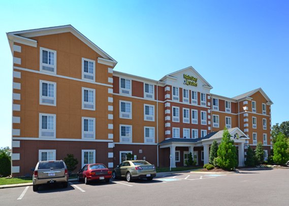 MainStay Suites