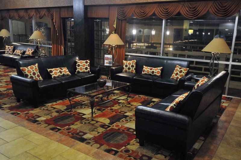 Holiday Inn LOUISVILLE-NORTH (CLARKSVILLE) - Clarksville, IN