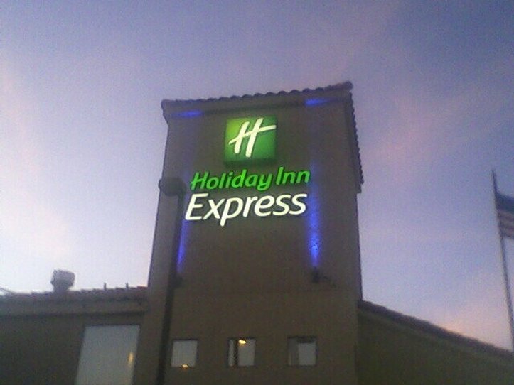 Holiday Inn Express BARSTOW-HISTORIC ROUTE 66 - Barstow, CA