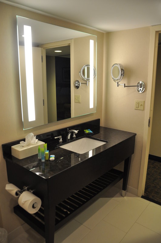 Radisson Hotel Manchester Downtown - Manchester, NH