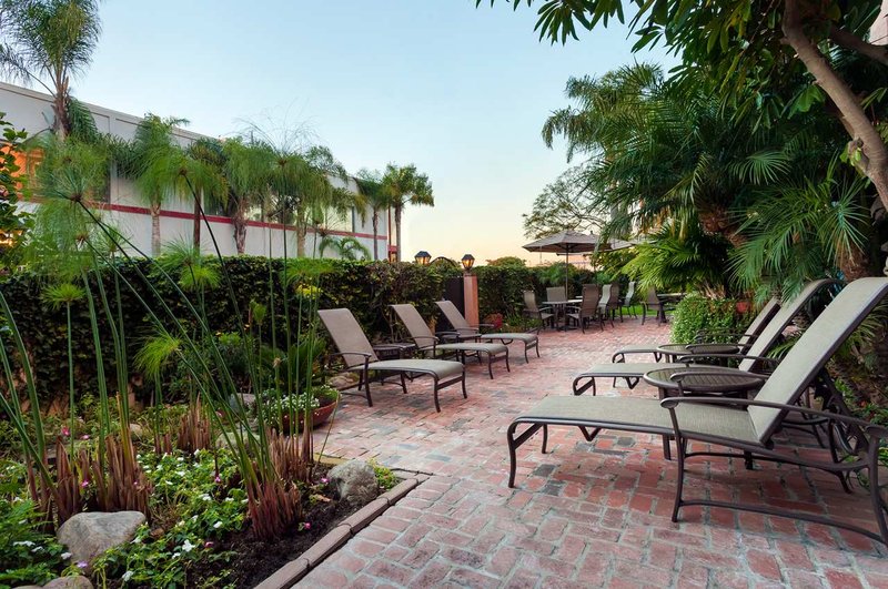 Embassy Suites By Hilton Los Angeles International Airport South - El Segundo, CA