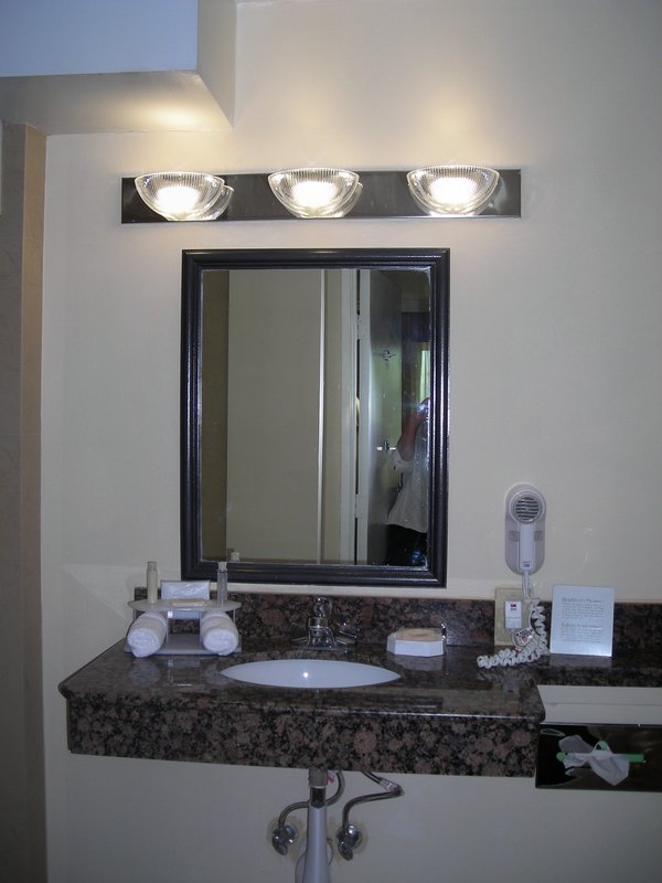 Holiday Inn Express VAN NUYS - Van Nuys, CA