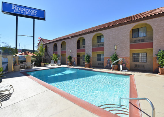 Red Tile Inn - Colton, CA