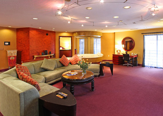 Pier 5, An Ascend Hotel Collection Member - Baltimore, MD