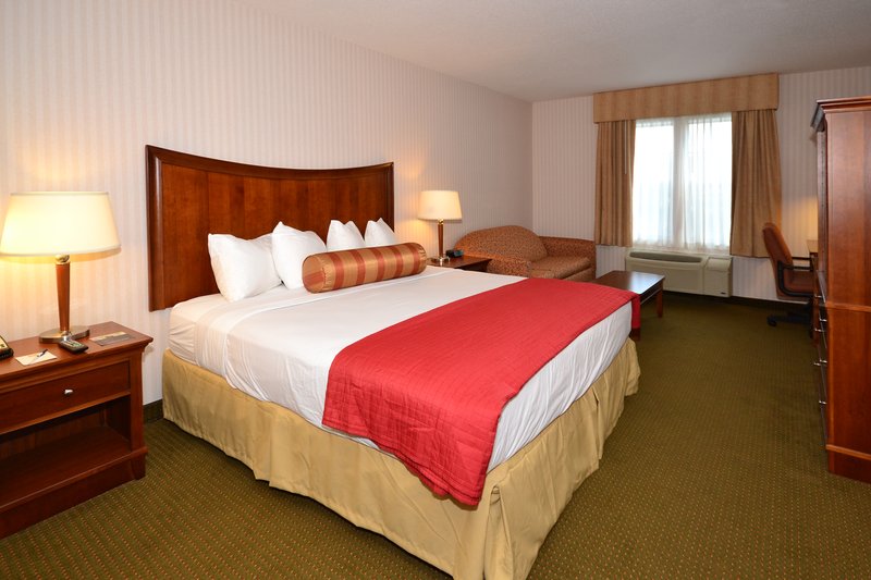 Best Western Plus Park Inn - Saratoga Springs, NY