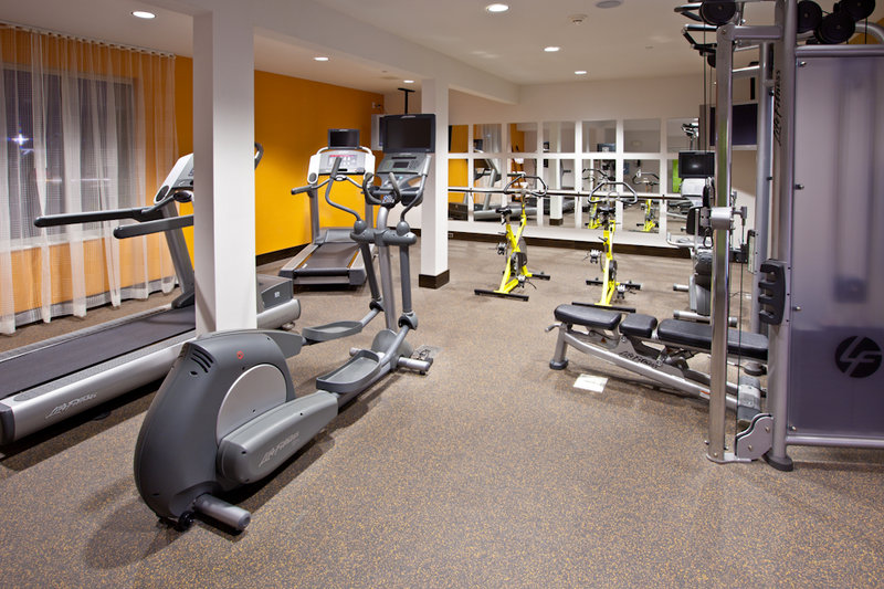 Holiday Inn Express FISHERS - Fishers, IN