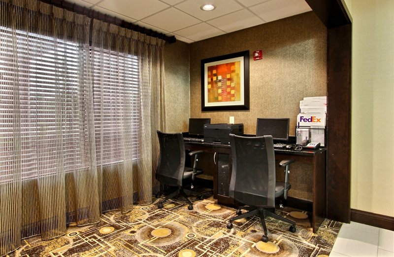 Holiday Inn Express - Richmond Hill, GA