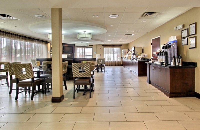 Holiday Inn Express - Richmond Hill, GA