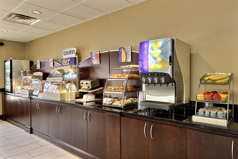 Holiday Inn Express - Richmond Hill, GA
