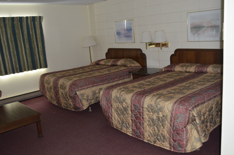 Grand Inn Of Moorhead - Moorhead, MN