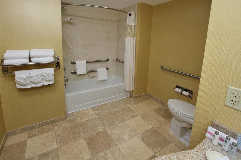 Hampton Inn Hagerstown-I-81 - Hagerstown, MD