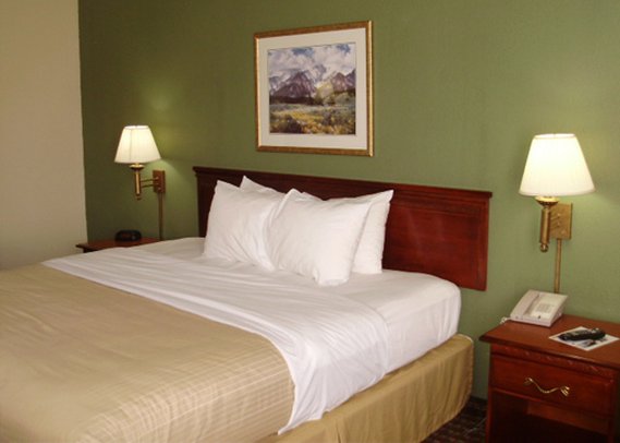 Quality Inn - Thomasville, AL
