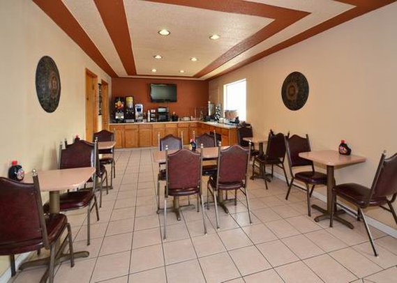 Rodeway Inn - Concordia, KS