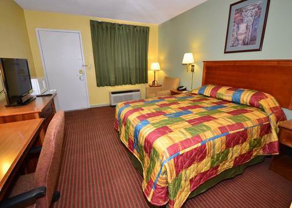 Rodeway Inn - Concordia, KS