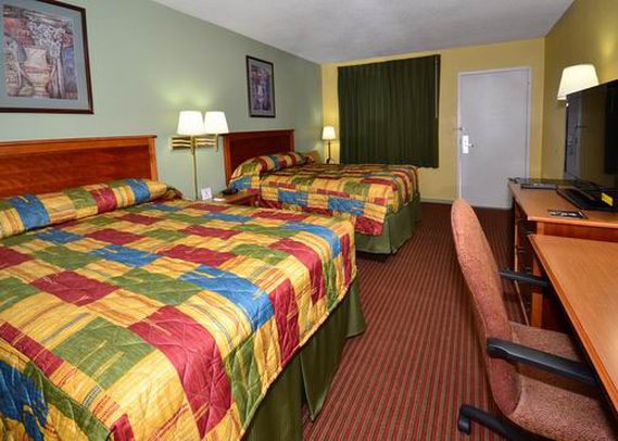 Rodeway Inn - Concordia, KS