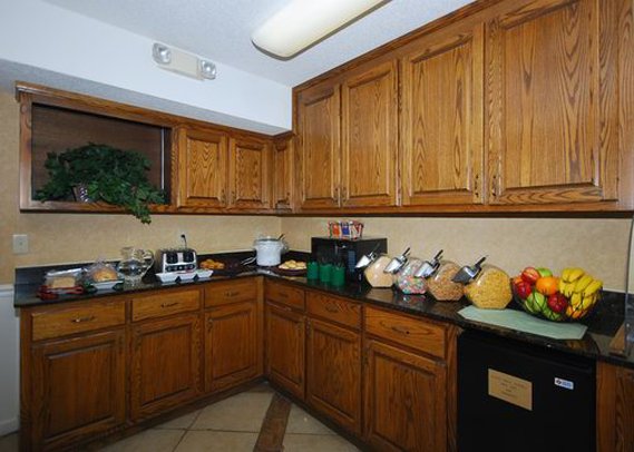 Quality Inn - Decherd, TN