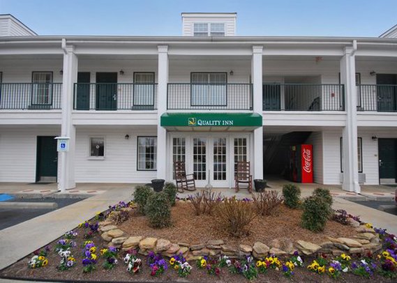 Quality Inn - Waynesboro, GA