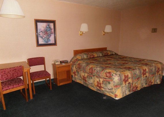 Rodeway Inn - Whitehall, MT