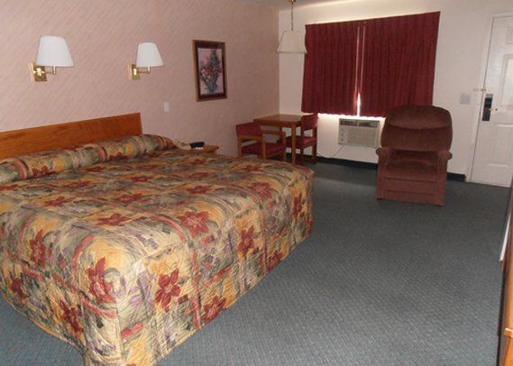 Rodeway Inn - Whitehall, MT