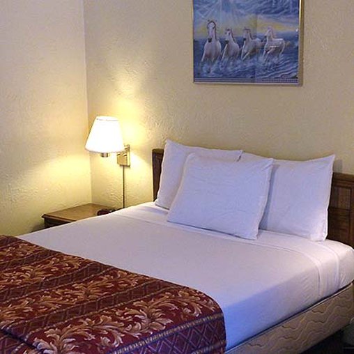 Mountain View Inn - Yreka, CA